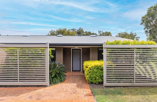 Salamander Bay Villa | Villa 121 Horizons , 37 Horizons Drive - fantastic villa on the golf course