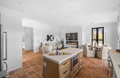 Spicewood Villa | Villa 2: 2-Bedroom|Firepit|Pool|Hot tub|Cornhole