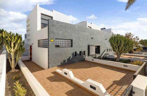 Matagorda Villa | Villa ∙ 2 bedrooms ∙ 5 guests