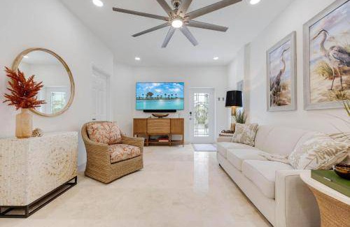 Englewood Villa | Villa ∙ 2 bedrooms ∙ 8 guests
