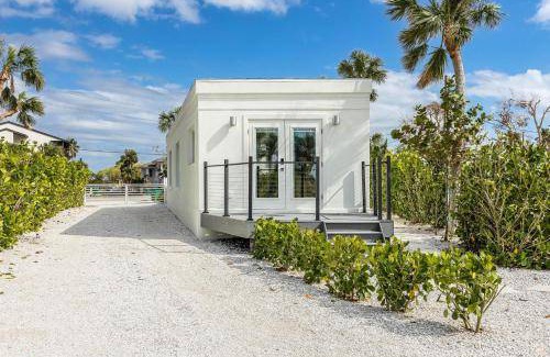 Englewood Villa | Villa ∙ 2 bedrooms ∙ 8 guests