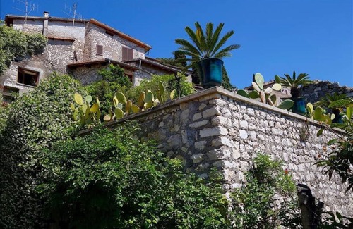 Sermoneta Villa | Villa ∙ 2 bedrooms ∙ 5 guests