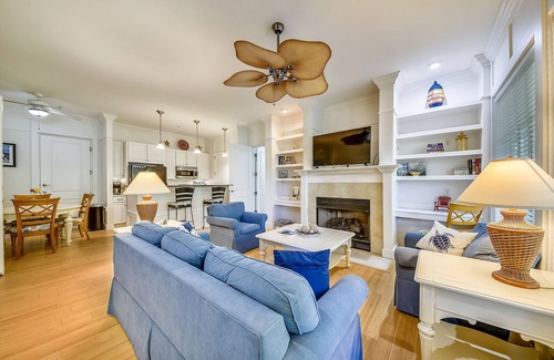 Melrose on the Beach Villa | Villa 2 BR 2 Bath - cart & Pool access included with booking!