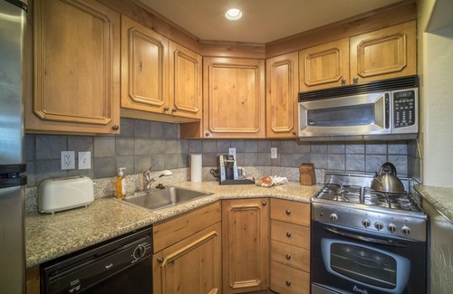 Zermatt Villa | Villa 2082 3 Bed 3 Bath Full Kitchen 3 Bedroom Villa