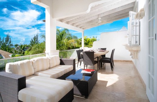Merlin Bay Villa | Villa ∙ 3 bedrooms ∙ 6 guests