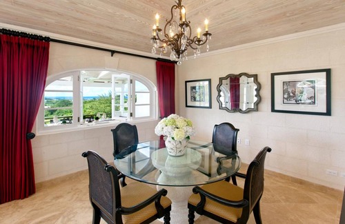 Merlin Bay Villa | Villa ∙ 3 bedrooms ∙ 6 guests