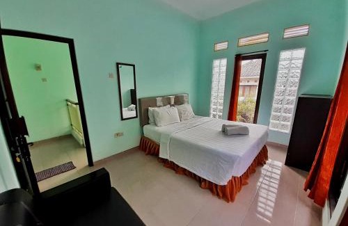 Ngaglik Villa | Villa 3 Bedroom Edelweis No. 7 near Museum Angkut
