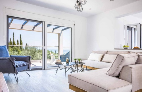 Leivathos Villa | Villa ∙ 3 bedrooms ∙ 6 guests