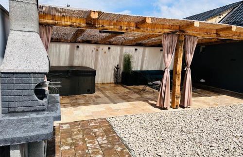 Medias House | Villa 3