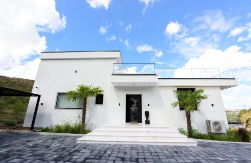 Jala Villa | Villa 30