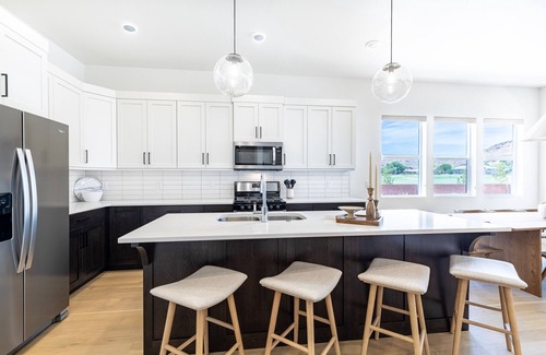 Bloomington Condo | Villa #33 at Bloomington Country Club