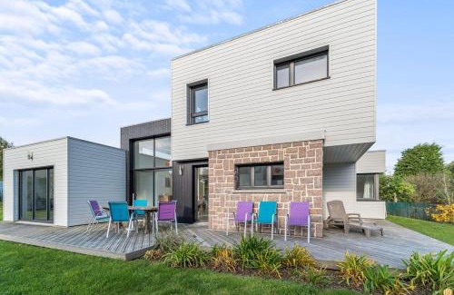 Tregastel Villa | Villa 4 étoiles à 50M la plage tranquille et lumineuse à TREGASTEL - Réf 135