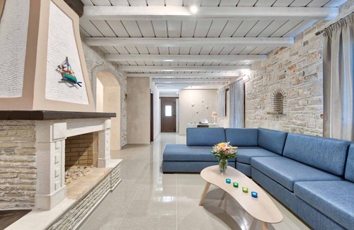 Alykes Villa | Villa ∙ 4 bedrooms ∙ 8 guests