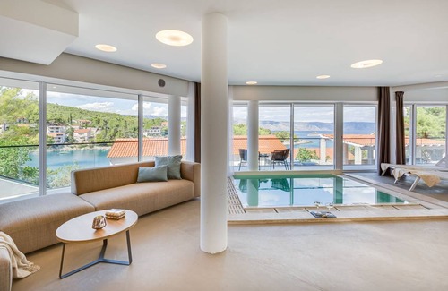 Cove Basina (Jelsa) Villa | Villa ∙ 4 bedrooms ∙ 8 guests