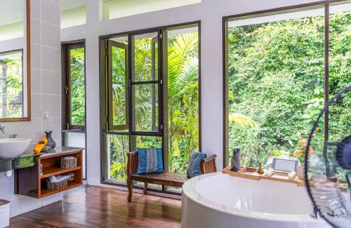 Kampung Kedawang Villa | Villa 4 - Luxury Private Pool Villa