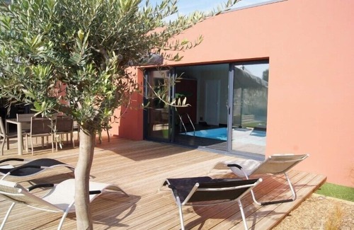 Plouescat Villa | VILLA 4* PRIVATE SWIMMING POOL-100m SEA-Enclosed GARDEN-BIKES-TRAMPOLINE- KAYAKS