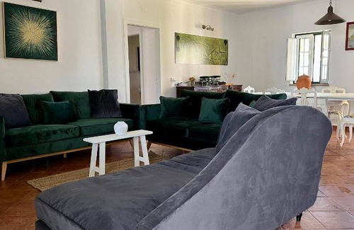 Alpalhao Villa | Villa ∙ 5 bedrooms ∙ 14 guests