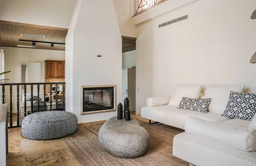 Evreti Villa | Villa ∙ 5 bedrooms ∙ 10 guests