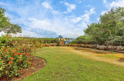 Englewood Villa | Villa ∙ 5 bedrooms ∙ 10 guests