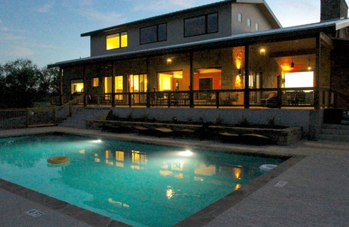 Wimberley Villa | Villa ∙ 5 bedrooms ∙ 14 guests