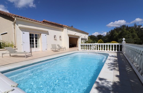 Mejannes-le-Clap Villa | Villa 5* Gard | Heated Pool, Absolute Peace, Private Garden - La Cèzenole