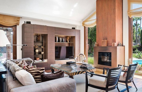 Marbella City Centre Villa | Villa ∙ 8 bedrooms ∙ 10 guests