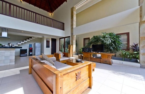 Dewi Sri Villa | Villa A luxury 5 BR villa Kuta, Bali