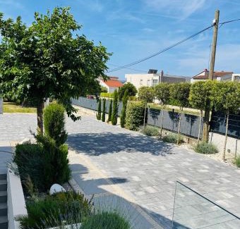 Kastela Villa | Villa Activitas - Professional Fitness & Pool