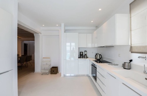 Tourlos Villa | Villa Agate - Seven Bedroom Villa, Sleeps 14