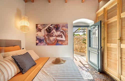 Vilatoria House | Villa Aiolia