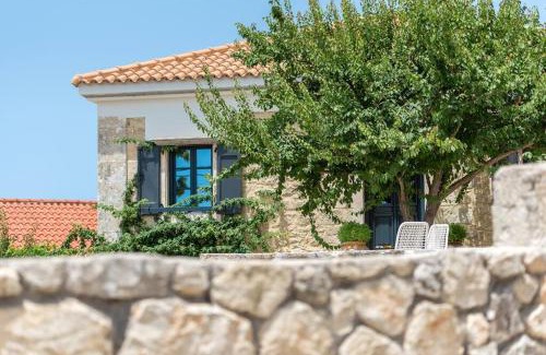 Vilatoria House | Villa Aiolia
