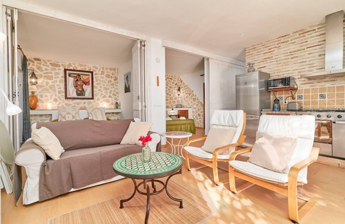 Mezquitilla Villa | Villa 'Albaida 4 - 042' with Wi-Fi and Air Conditioning