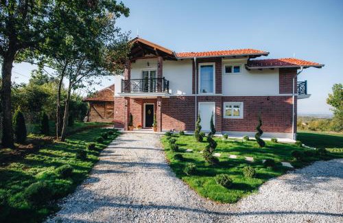 Topola Villa | Villa Alegria - Serbia, Topola