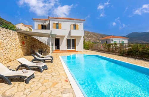 Kateleios Villa | Villa Alex - Three Bedroom Villa, Sleeps 7