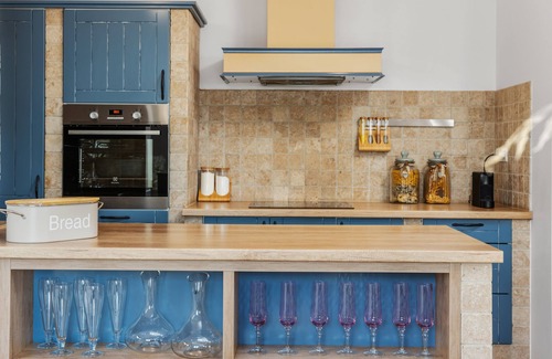 Omis Villa | Villa Allegra with 32msq heated pool, 300m far from sandy beaches, open sea view