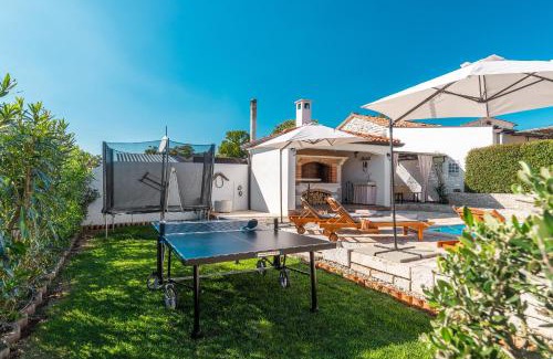 Kastelir Villa | Villa Alma