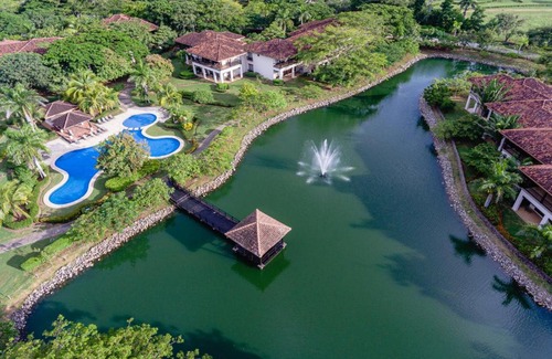Tamarindo House | Villa Almendro