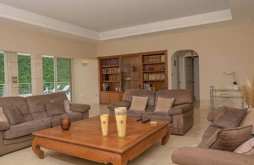 Cole Bay Villa | Villa Almond Grove