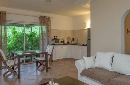 Cole Bay Villa | Villa Almond Grove