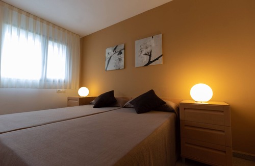 San Vicente del Raspeig Hotel | Villa Alojamiento y Congresos - Villa Universitaria
