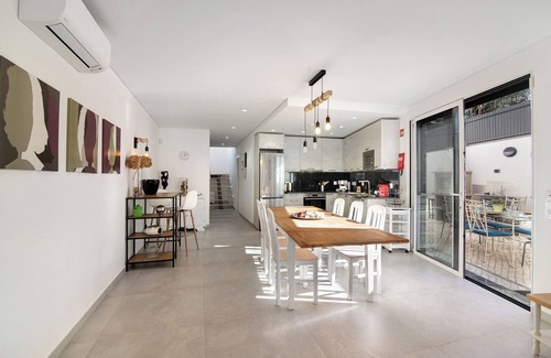 Pera Villa | Villa "Alto da Colina 2" with Sea View, Private Pool & Wi-Fi