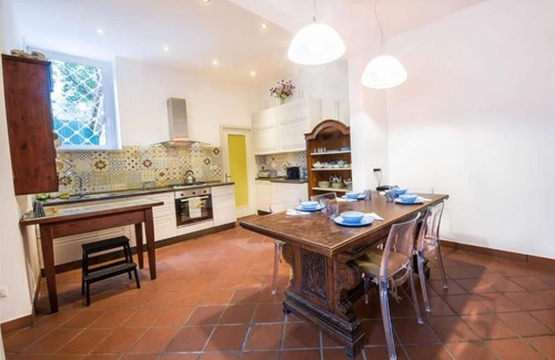 Lake Bracciano Villa | Villa Amalia Augusta with swimming pool