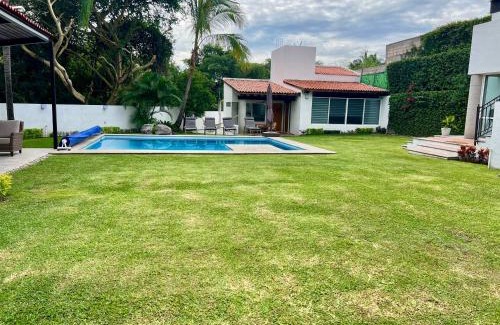 Xochitepec Villa | VILLA AMATE DORADO