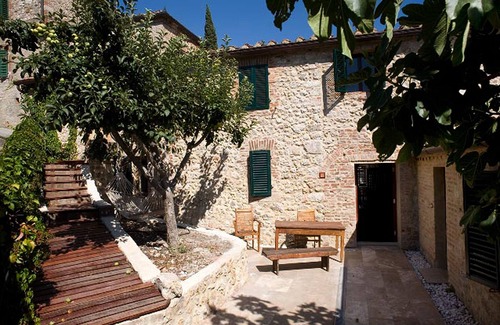 Brenna Apartment | Villa Amedeo apartment Michelangelo