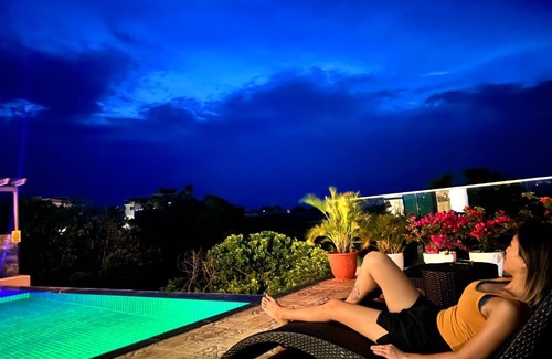 Puerto Galera Villa | Villa Amihan