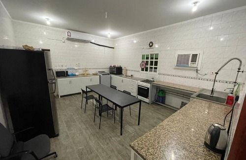 Abu Hamour House | Villa Anas