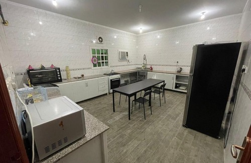 Abu Hamour House | Villa Anas