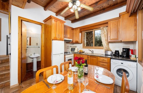 Argaka Villa | Villa Angela Paradise