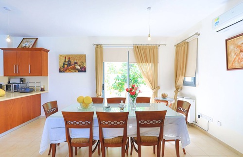 Lara Villa | Villa Angelena: Panoramic Views, Pool, away from it all