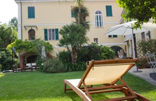 Vallecrosia Apartment | Villa Angelina - Casa Glicine